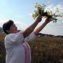 Супрун хочет запретить рекламу целителей и нетрадиционной медицины