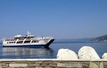 Современные чудеса на Святой Горе Афон: как молитва одного монаха корабль по морю направляла
