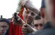У російському МЗС заявили, що заборона георгіївської стрічки в Україні відкладе виконання Мінських угод