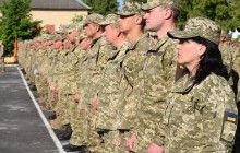 На Тернопільщині військовослужбовців відзначили орденами та медалями (фото)