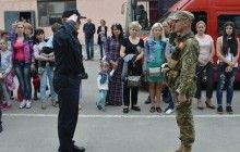 Поліцейські роти патрульної служби "Тернопіль" вирушили у зону АТО (фото)