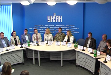"Міжнародний досвід у визволенні українських військовополонених"