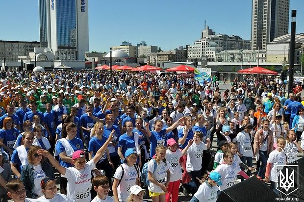 Впервые в истории проведения мероприятия любители спорта имели возможность принять участие в Олимпийском дне командой / noc-ukr.org Впервые в истории проведения мероприятия любители спорта имели возможность принять участие в Олимпийском дне командой / noc-ukr.org