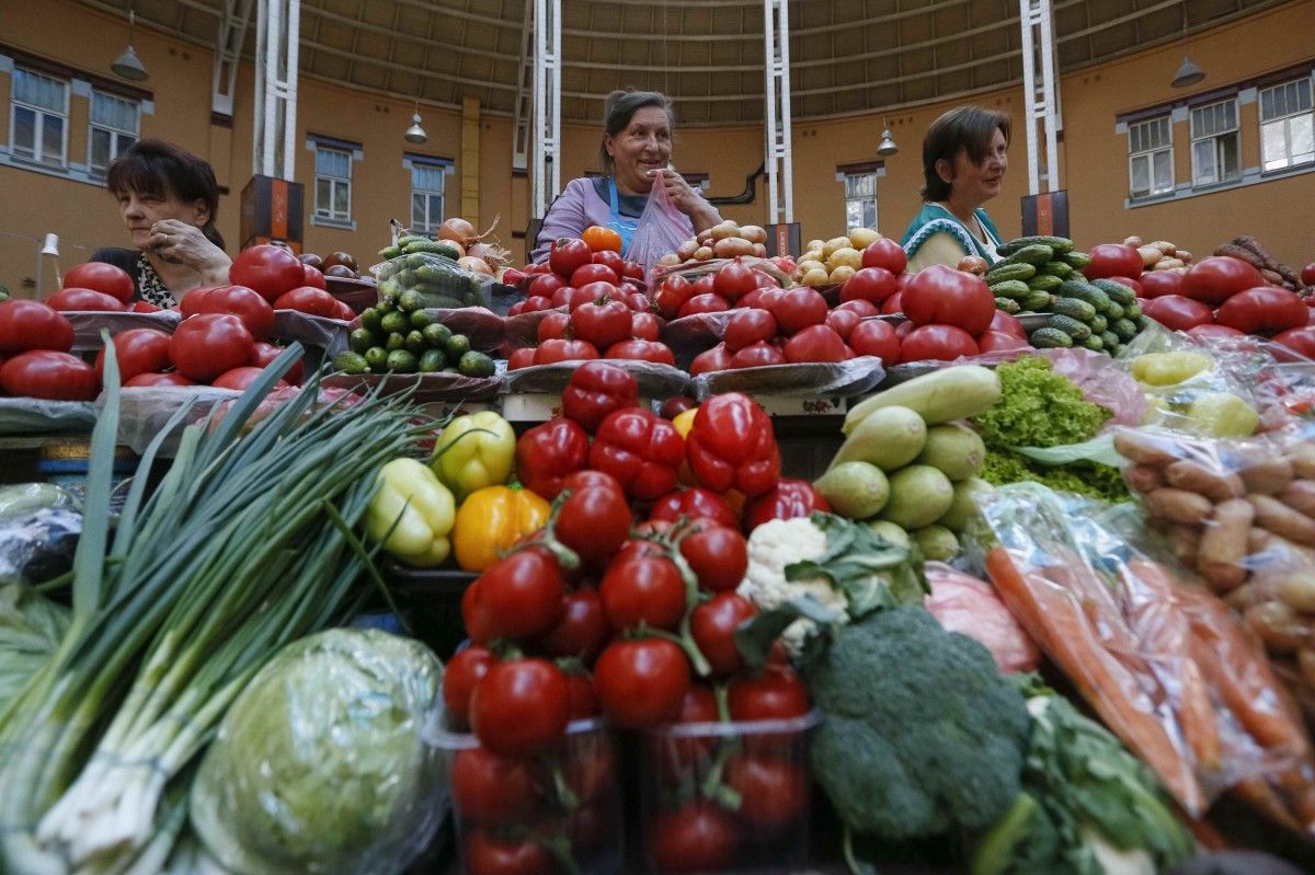 Дешевше, ніж попереднього тижня, продавався помідор і солодкий перець / фото REUTERS