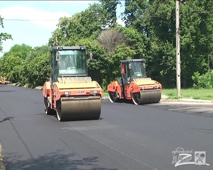 Дорожники приступили к ремонту нового участка /dozor.kharkov.ua Дорожники приступили к ремонту нового участка /dozor.kharkov.ua