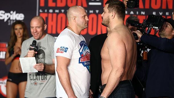 Емельяненко проиграл в центральном бою вечера / sherdog.com Емельяненко проиграл в центральном бою вечера / sherdog.com