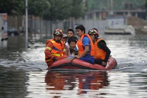 Синоптики обещают продолжение ливней / фото news.cn Синоптики обещают продолжение ливней / фото news.cn