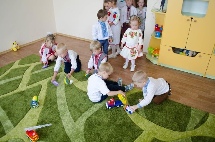 Большую часть времени дети будут проводить на свежем воздухе / фото: УНИАН Большую часть времени дети будут проводить на свежем воздухе / фото: УНИАН