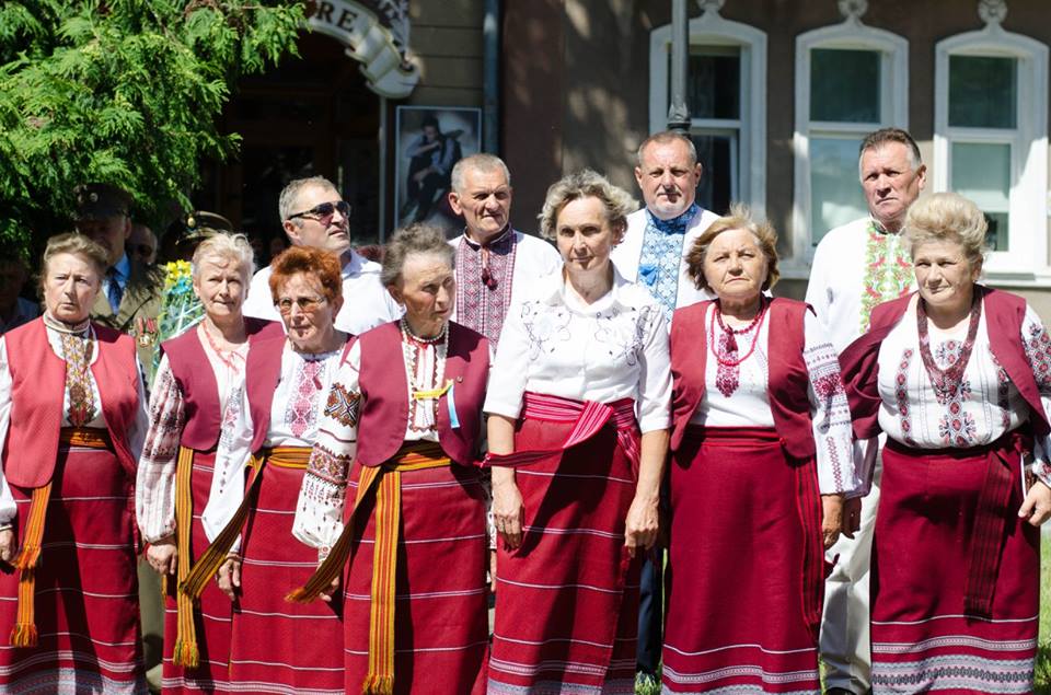 Священики відслужили молебень, після чого відбувся мітинг / УНИАН Священики відслужили молебень, після чого відбувся мітинг / УНИАН