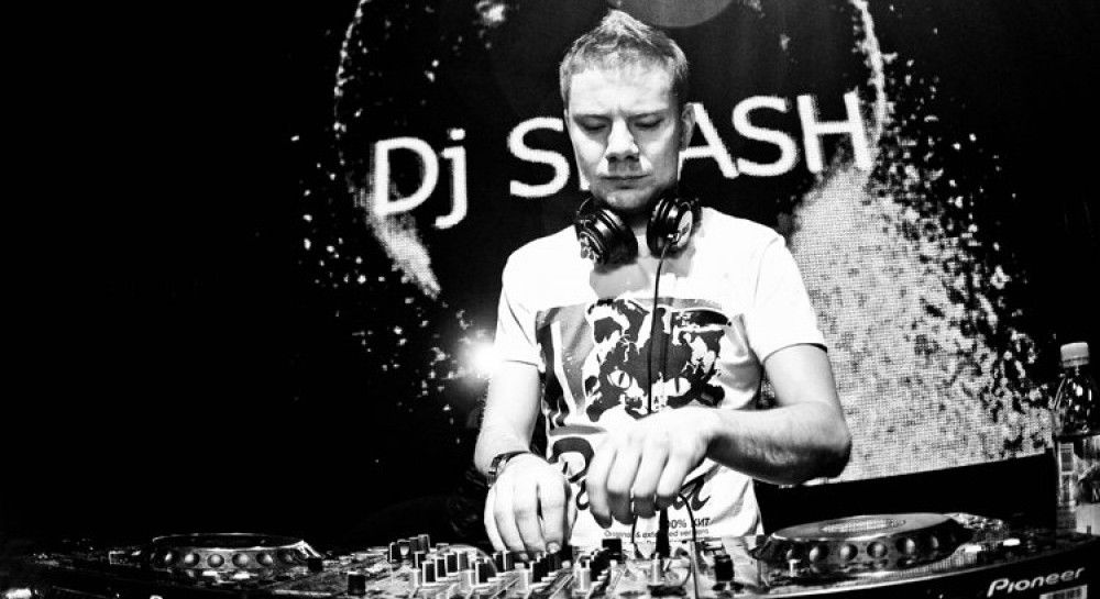 Dj blighty sorry. DJ Smash 2023. DJ Smash 2001. DJ Smash фото. DJ Smash концерт.