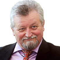 "За последние пять лет Академия медицинских наук "похудела" почти на пять тысяч человек"