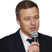 "Сирот в интернатах по всей Украине всего 8 тысяч, а все остальные 98 тысяч – дети, которые имеют семьи"