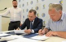 На наступний чемпіонат України з хокею заявилися 8 клубів, не виключена участь "Сокола"