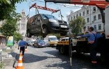 Эвакуировать авто в Киеве продолжит мариупольская «прокладка» по втрое завышенным тарифам - СМИ