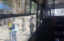 У київській маршрутці вибухнула система охолодження: водій знепритомнів, є постраждалі (фото, відео)