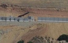 Турция воздвигла 700-километровую стену на границе с Сирией