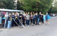 У Львові активісти самостійно прибирають сміття з вулиць (фото)