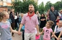 Іван Дорн після вигнання з Одеси засвітився на барахолці в Києві (відео)