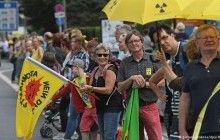Активісти з Німеччини, Нідерландів та Бельгії об’єдналися у "живий ланцюг" протесту проти АЕС