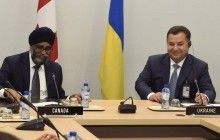 Міністри оборони України та Канади обговорили можливість закупівлі оснащення для ЗСУ