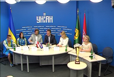 "Підсумковий виступ збірної України на чемпіонаті Європи зі стрибків у воду в Києві"