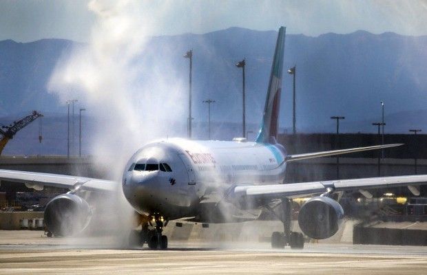 Німецький лоукостер Eurowings почав польоти в Україну