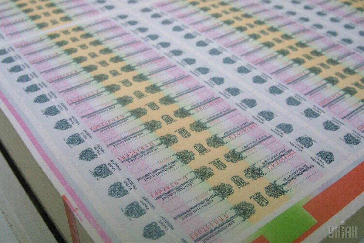 Введение электронного акциза нужно отложить на год-два, говорит эксперт / фото УНИАН