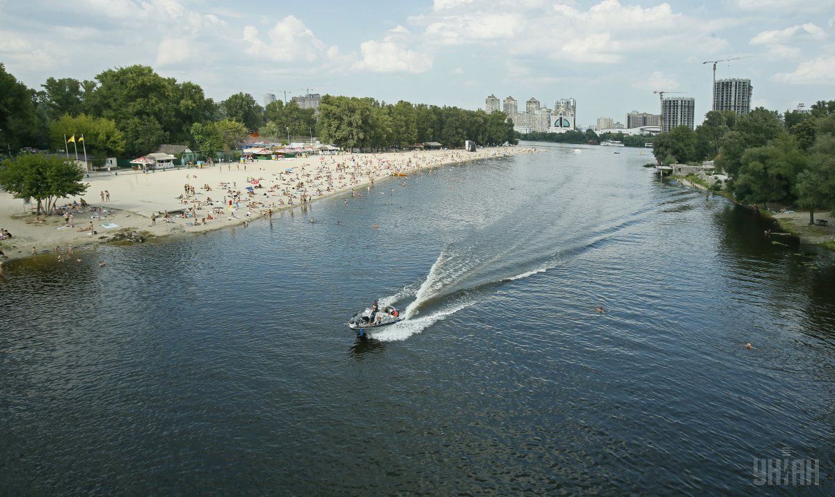 Пляжи Киева готовят к открытию / фото УНИАН