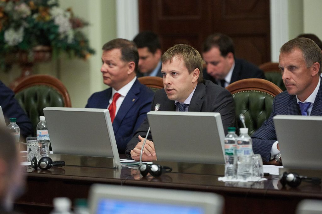 Хомутиннік пропонує перенести реформи на осінь / vidrodzhennya.org.ua Хомутиннік пропонує перенести реформи на осінь / vidrodzhennya.org.ua