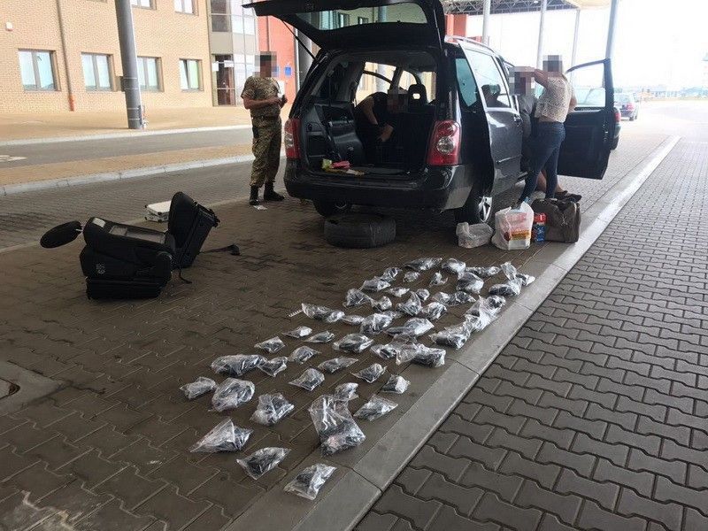 СБУ ликвидировала канал контрабанды оружия / фото ssu.gov.ua СБУ ликвидировала канал контрабанды оружия / фото ssu.gov.ua