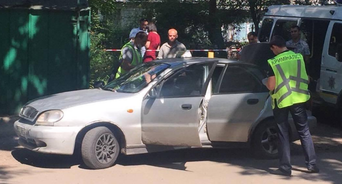 Мужчина скончался от ножевых ранений / 057.ua Мужчина скончался от ножевых ранений / 057.ua