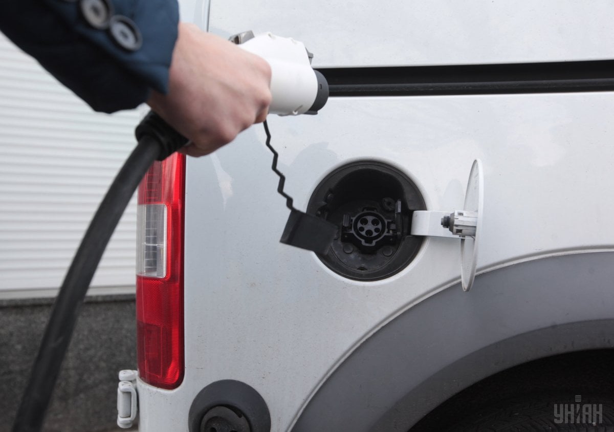 Названо електромобілі, які розкуповують українці, попри повернення ПДВ Названо електромобілі, які розкуповують українці, попри повернення ПДВ