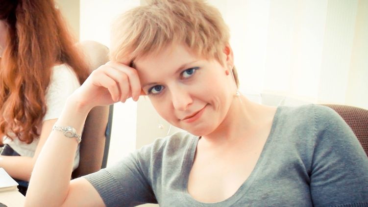 Під Одесою в ДТП загинула спеціальний кореспондент видання 'Страна.ua' Під Одесою в ДТП загинула спеціальний кореспондент видання 'Страна.ua'