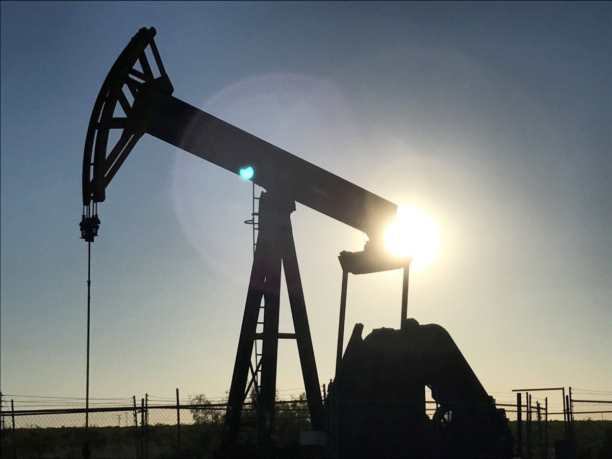 Цены выросли из-за атаки Украины на российские экспортные терминалы нефти / фото REUTERS Цены выросли из-за атаки Украины на российские экспортные терминалы нефти / фото REUTERS