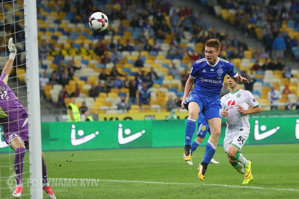 Віктор Циганков побив рекорд Анатолія Бишовця / facebook.com/fcdynamoua Віктор Циганков побив рекорд Анатолія Бишовця / facebook.com/fcdynamoua