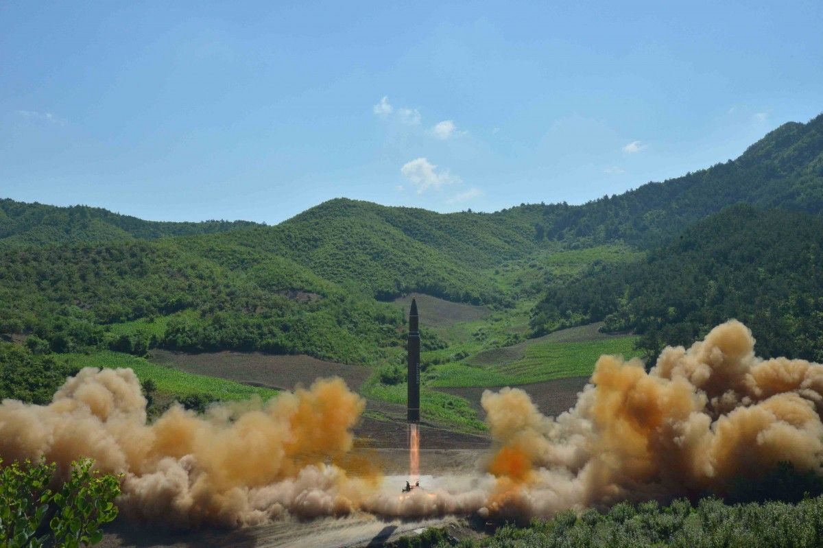 Фото Запуск міжконтинентальної ракети КНДР 04 липня 2017