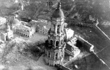 История возрождения Киево-Печерской лавры: на первую литургию прилетели 50 аистов