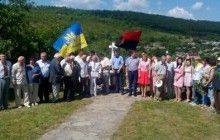 На Тернопільщині вшанували пам'ять загиблих політв’язнів, підірваних у потягу над Дністром (фото)