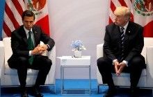 Президент Мексики отказался ехать в США после телефонного разговора с Трампом - СМИ