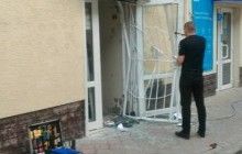 У Радомишльському районі чоловік під час збирання ягід у лісі знайшов 10 снарядів часів війни