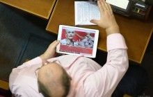 Чем запомнилась эта Рада: "штырь" Добкина, нога Парасюка, порно на работе и крепкий сон (видео)