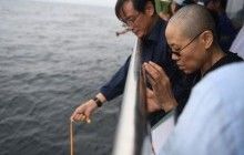 Прах нобелевского лауреата Лю Сяобо похоронили в море