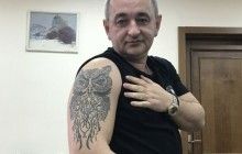 Матиос объяснил, почему жена называет его "пледиком"
