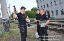 У Тернополі юнака вдарило струмом при спробі зробити селфі на вагоні (фото)