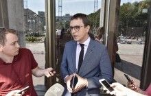 Омелян считает странной идею развивать аэропорт в Гостомеле, когда "Борисполь" работает на треть