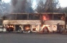 В Одесской области на трассе дотла сгорели пассажирский автобус и авто (фото, видео)