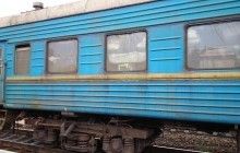 "Укрзализныця" восстановит более 150 пассажирских вагонов – показала один до и после капремонта (фото)