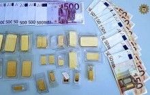 Берлинцу вернули забытый на улице килограмм золота
