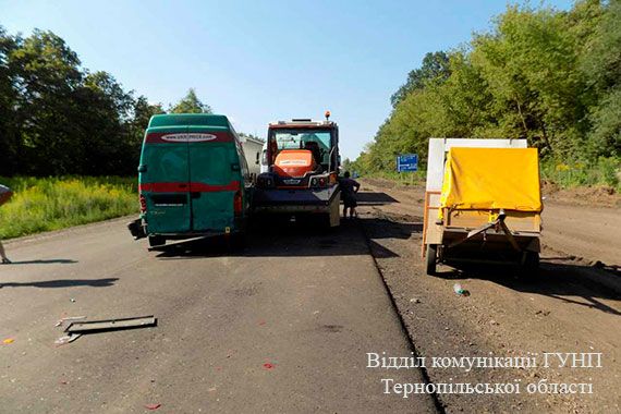 Загиблих немає, постраждали 5 осіб \ ГУ НП Тернопільської області Загиблих немає, постраждали 5 осіб \ ГУ НП Тернопільської області