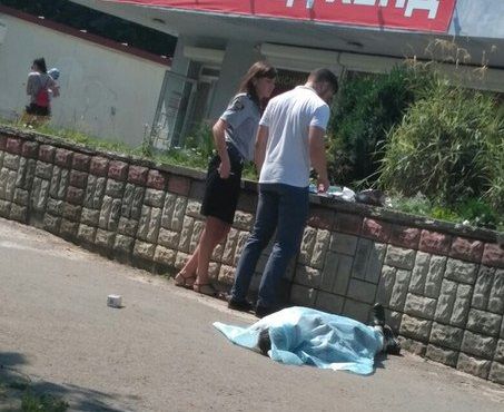 Чоловік помер від сонячного удару / twitter.com/govarta1 Чоловік помер від сонячного удару / twitter.com/govarta1